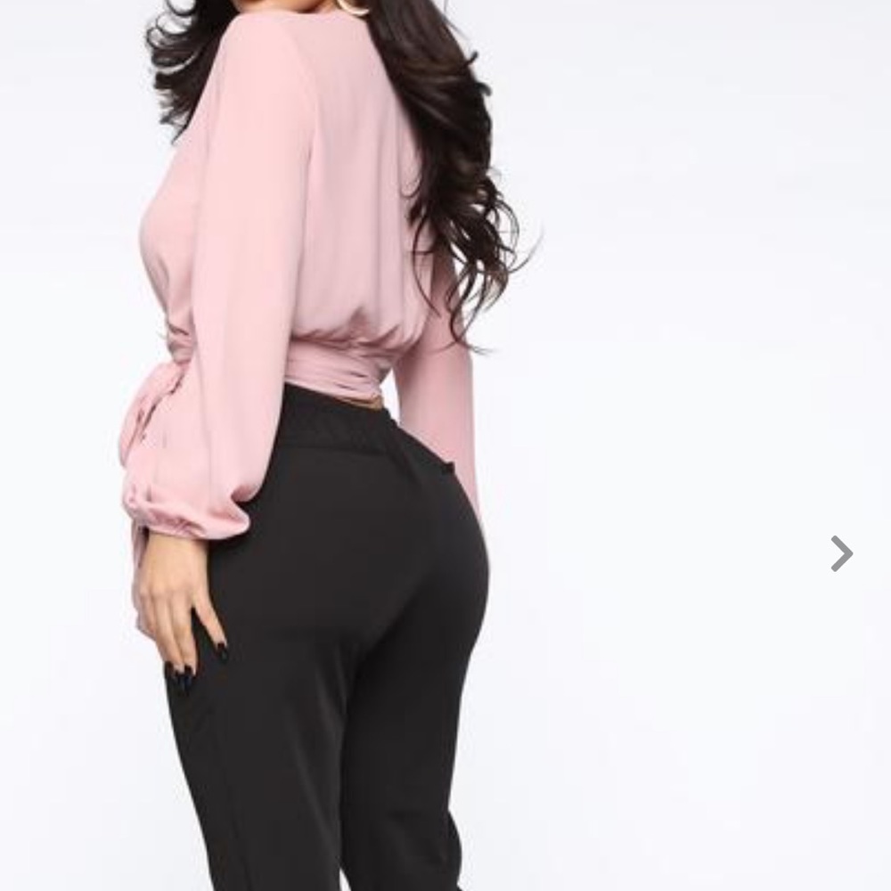 Pink top - Picture 3 of 3